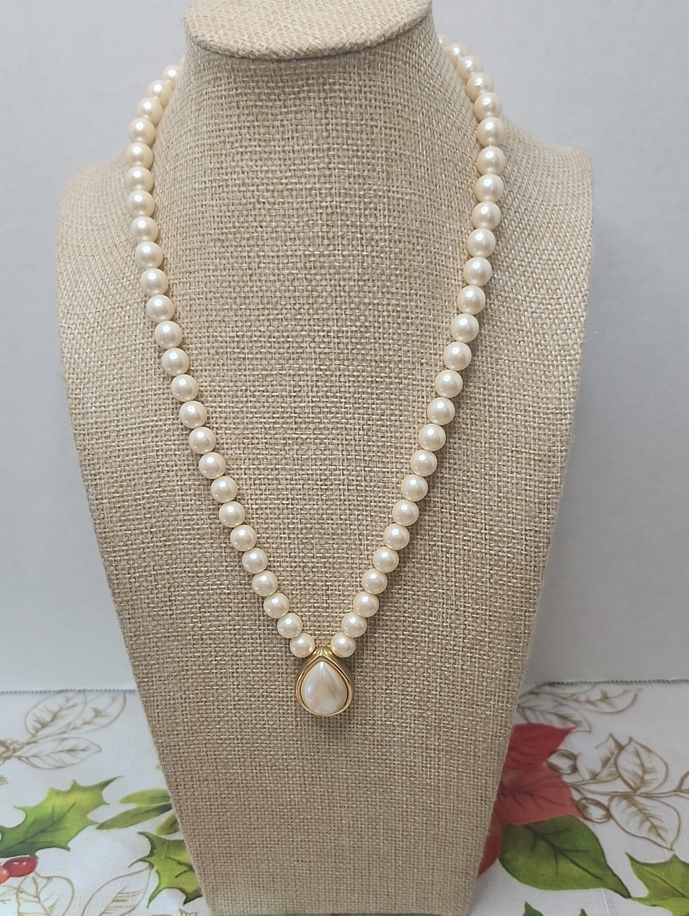 Monet Cream Pearl Necklace with Gold Teardrop Pendant